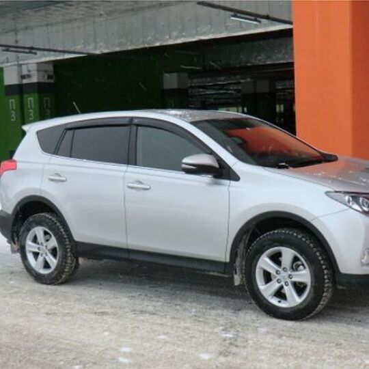COBRA TUNING Дефлекторы окон на Toyota Rav4 IV '13- 5d (накладные) COBRA TUNING Дефлекторы окон на Toyota Rav4 IV '13- 5d (накладные)