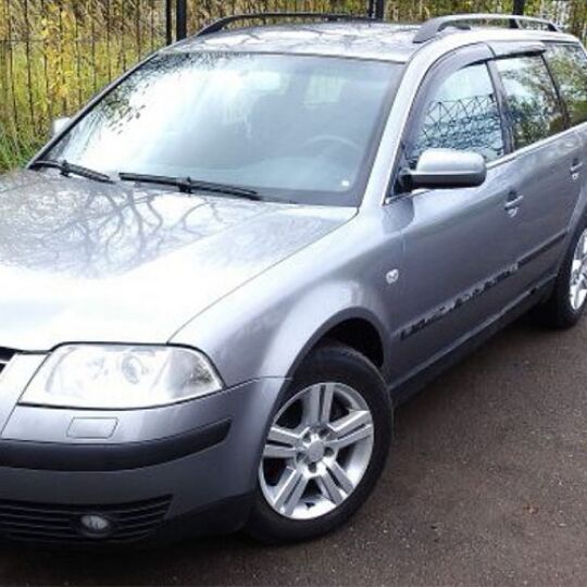 COBRA TUNING Дефлекторы окон на Volkswagen Passat B5 '96-05 универсал (накладные) COBRA TUNING Дефлекторы окон на Volkswagen Passat B5 '96-05 универсал (накладные)