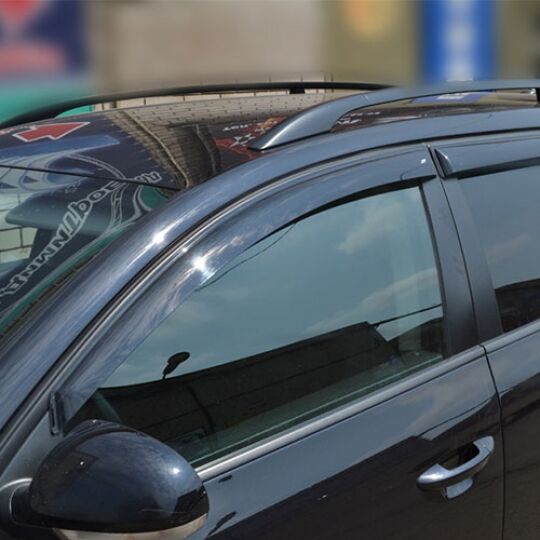 COBRA TUNING Дефлекторы окон на Volkswagen Passat B6 '05-10 универсал (накладные)