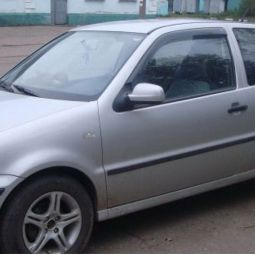 COBRA TUNING Дефлекторы окон на Volkswagen Polo III '94-01 3d (накладные)