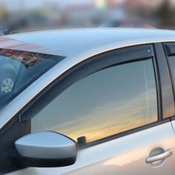 COBRA TUNING Дефлекторы окон на Volkswagen Polo V '09- седан (накладные)