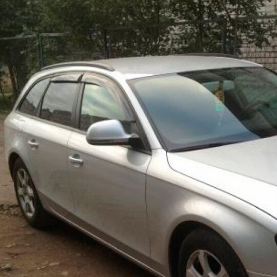 COBRA TUNING Дефлекторы окон на Audi A4 B8 Avant '08-11 (накладные) COBRA TUNING Дефлекторы окон на Audi A4 B8 Avant '08-11 (накладные)