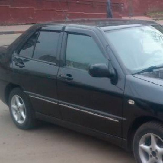 COBRA TUNING Дефлекторы окон на Chery Amulet '03-10 (накладные) COBRA TUNING Дефлекторы окон на Chery Amulet '03-10 (накладные)