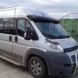 COBRA TUNING Дефлекторы окон на Citroen Jumper II '06-14 (накладные)