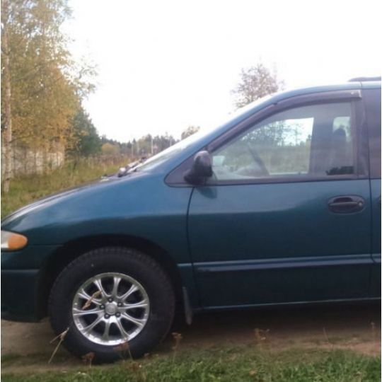 COBRA TUNING Дефлекторы окон на Dodge Caravan III '95-00 (накладные) COBRA TUNING Дефлекторы окон на Dodge Caravan III '95-00 (накладные)