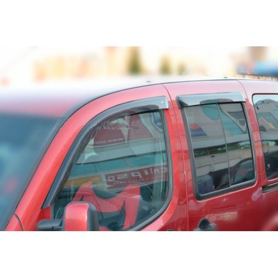 COBRA TUNING Дефлекторы окон на Fiat Doblo II '10- 5d (накладные) COBRA TUNING Дефлекторы окон на Fiat Doblo II '10- 5d (накладные)