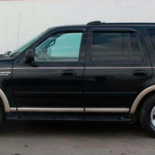 COBRA TUNING Дефлекторы окон на Ford Expedition I '96-02 (накладные)