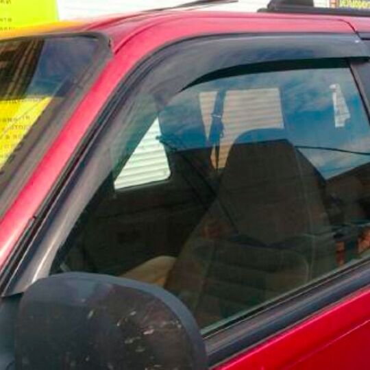 COBRA TUNING Дефлекторы окон на Ford Explorer I '90-94 3d (накладные) COBRA TUNING Дефлекторы окон на Ford Explorer I '90-94 3d (накладные)