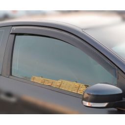 COBRA TUNING Дефлекторы окон на Ford Focus II '04-11 хэтчбек 3d (накладные)