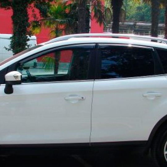 COBRA TUNING Дефлекторы окон на Ford Kuga I '08-12 (накладные) COBRA TUNING Дефлекторы окон на Ford Kuga I '08-12 (накладные)