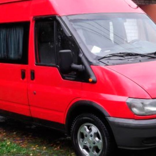 COBRA TUNING Дефлекторы окон на Ford Transit V '00-06 (накладные) COBRA TUNING Дефлекторы окон на Ford Transit V '00-06 (накладные)