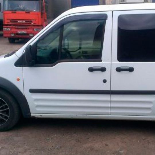 COBRA TUNING Дефлекторы окон на Ford Transit Connect I '02-13 (накладные) COBRA TUNING Дефлекторы окон на Ford Transit Connect I '02-13 (накладные)