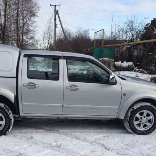 COBRA TUNING Дефлекторы окон на Great Wall Wingle '05- (накладные)