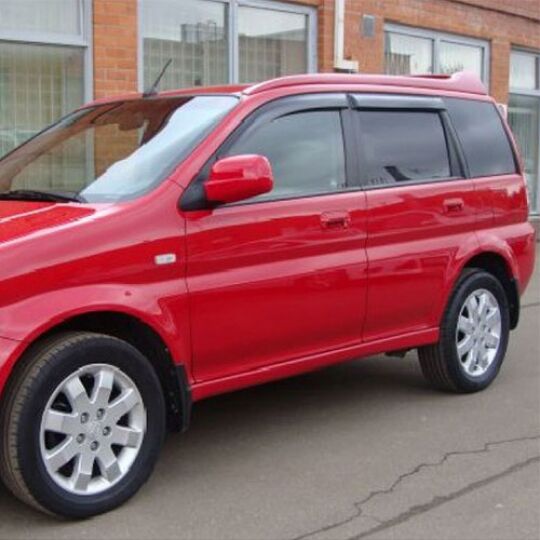 COBRA TUNING Дефлекторы окон на Honda HR-V I '98-06 хэтчбек 5d (накладные)