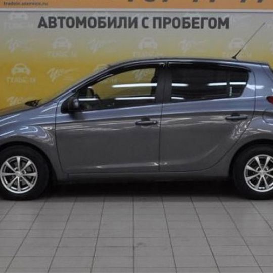 COBRA TUNING Дефлекторы окон на Hyundai i20 I '08-14 хэтчбек 5d (накладные) COBRA TUNING Дефлекторы окон на Hyundai i20 I '08-14 хэтчбек 5d (накладные)