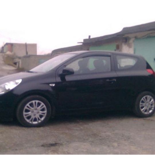 COBRA TUNING Дефлекторы окон на Hyundai i20 I '08-14 хэтчбек 3d (накладные) COBRA TUNING Дефлекторы окон на Hyundai i20 I '08-14 хэтчбек 3d (накладные)