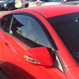 COBRA TUNING Дефлекторы окон на Hyundai Genesis Coupe '13- (накладные)