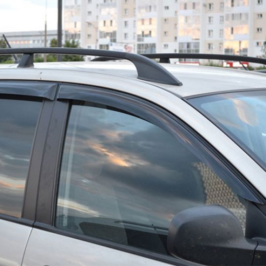 COBRA TUNING Дефлекторы окон на Hyundai Matrix '01-10 (накладные) COBRA TUNING Дефлекторы окон на Hyundai Matrix '01-10 (накладные)