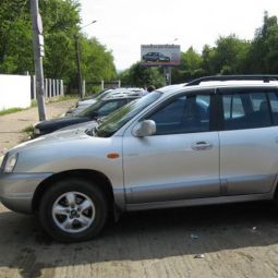 COBRA TUNING Дефлекторы окон на Hyundai Santa Fe I '01-06 (накладные) COBRA TUNING Дефлекторы окон на Hyundai Santa Fe I '01-06 (накладные)