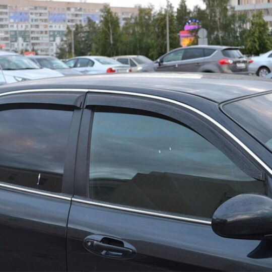 COBRA TUNING Дефлекторы окон на Hyundai Sonata IV '98-04 седан (накладные) COBRA TUNING Дефлекторы окон на Hyundai Sonata IV '98-04 седан (накладные)