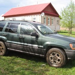 COBRA TUNING Дефлекторы окон на Jeep Grand Cherokee (WJ) '98-04 (накладные)