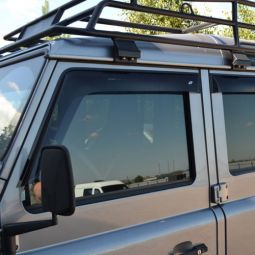 COBRA TUNING Дефлекторы окон на Land Rover Defender (110) '83-16 внедорожник (накладные)