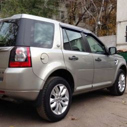 COBRA TUNING Дефлекторы окон на Land Rover Freelander II '06- (накладные)