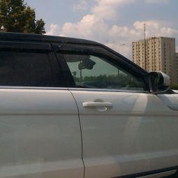 COBRA TUNING Дефлекторы окон на Land Rover Range Rover Evoque I '11-18 5d (накладные)