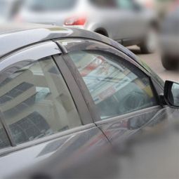 COBRA TUNING Дефлекторы окон на Mazda 3 (BL) '09-13 седан (накладные) COBRA TUNING Дефлекторы окон на Mazda 3 (BL) '09-13 седан (накладные)