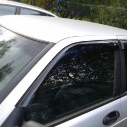 COBRA TUNING Дефлекторы окон на Saab 900/NG II '94-98 хэтчбек 5d (накладные)