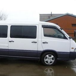 COBRA TUNING Дефлекторы окон на SsangYong Istana '95-03 (накладные)