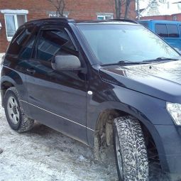 COBRA TUNING Дефлекторы окон на Suzuki Grand Vitara II '05- 3d (накладные)