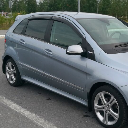 VL-Tuning Дефлекторы окон на Mercedes-Benz B-Class (W245) '05-11 (накладные)