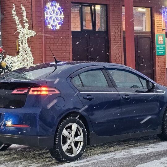 VL-Tuning Дефлекторы окон на Chevrolet Volt I '10-15 хэтчбек 5d (накладные)