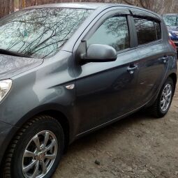 VL-Tuning Дефлекторы окон на Hyundai i20 I '08-14 хэтчбек 5d (накладные)