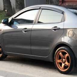 VL-Tuning Дефлекторы окон на Kia Rio III '11- седан (накладные)