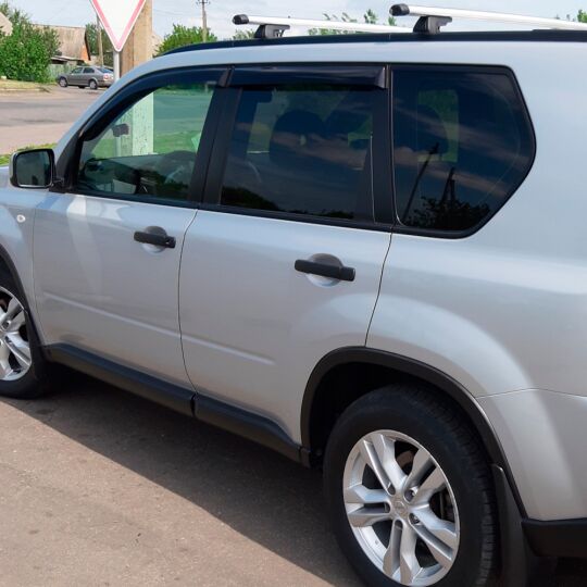 VL-Tuning Дефлекторы окон на Nissan X-Trail (T31) '07-14 (накладные)