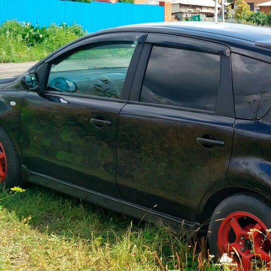 VL-Tuning Дефлекторы окон на Nissan Note (E11) '05-12 (накладные)