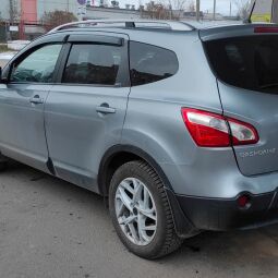 VL-Tuning Дефлекторы окон на Nissan Qashqai +2 I '08-13 (накладные)