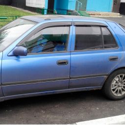 VL-Tuning Дефлекторы окон на Nissan Sunny (N14) '90-95 хэтчбек (накладные)