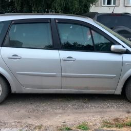 VL-Tuning Дефлекторы окон на Renault Scenic II '03-09 (накладные до зеркал)
