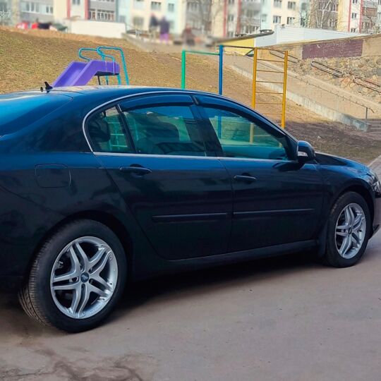 VL-Tuning Дефлекторы окон на Renault Laguna III '07- хэтчбек (накладные)