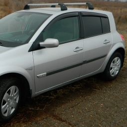 VL-Tuning Дефлекторы окон на Renault Megane II '02-09 хэтчбек 5d (накладные)