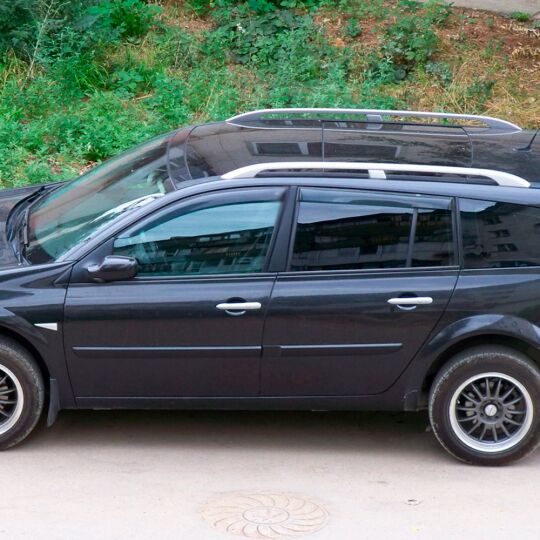 VL-Tuning Дефлекторы окон на Renault Megane II '02-09 универсал (накладные)