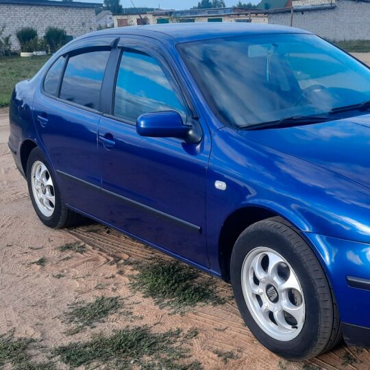VL-Tuning Дефлекторы окон на Seat Toledo II '99-04 седан (накладные)