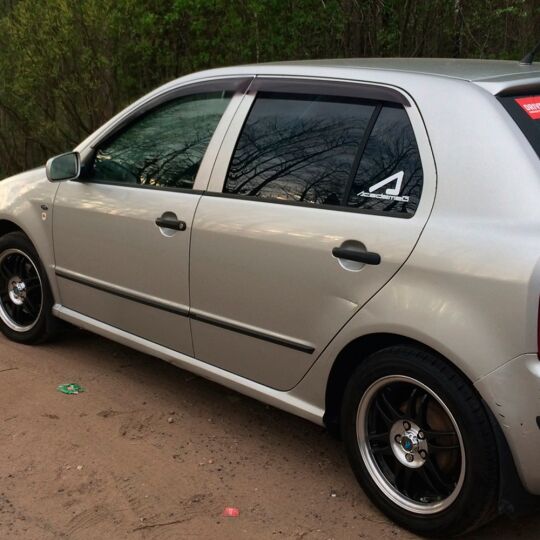 VL-Tuning Дефлекторы окон на Skoda Fabia I '99-07 седан (накладные)