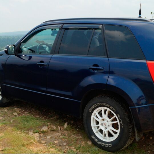 VL-Tuning Дефлекторы окон на Suzuki Grand Vitara II '05- 5d (накладные)