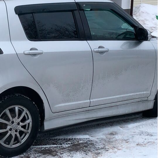 VL-Tuning Дефлекторы окон на Suzuki Swift (MZ/EZ) '04-10 хэтчбек 5d (накладные)