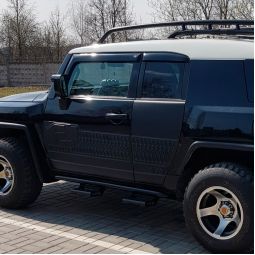 VL-Tuning Дефлекторы окон на Toyota FJ Cruiser '06- (накладные)