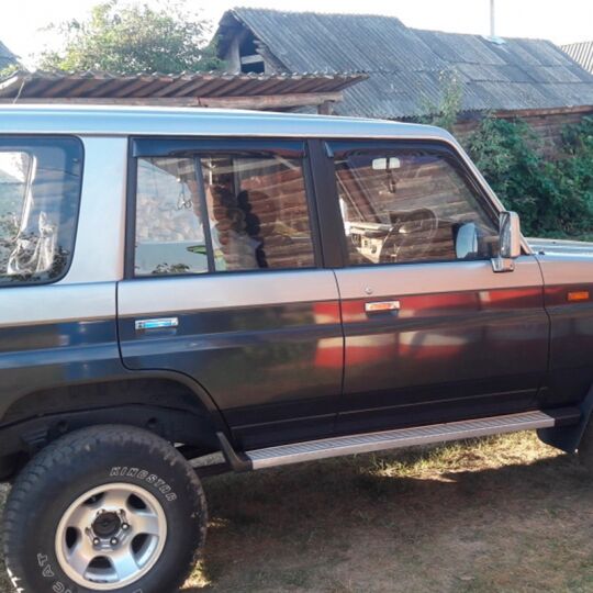VL-Tuning Дефлекторы окон на Toyota Land Cruiser Prado (78) '90-96 5d (накладные)